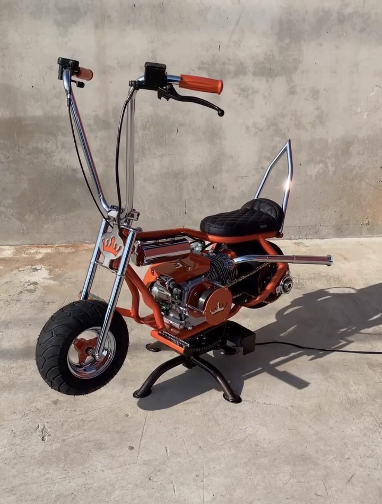 THE RED MINI BIKE 2025 edition THE RED MINI BIKE 2025 edition